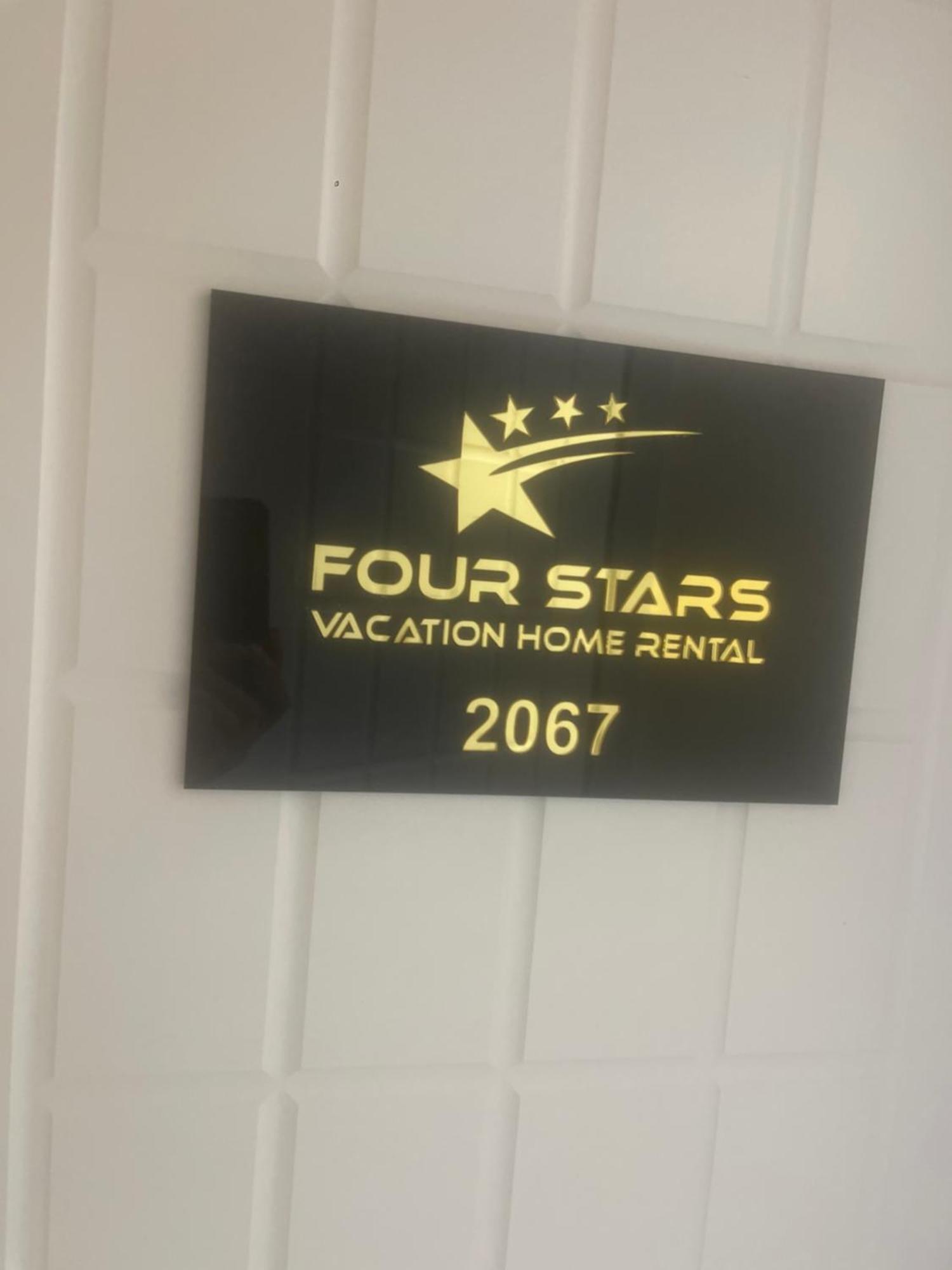 Four Stars Hostel Дубай Екстер'єр фото