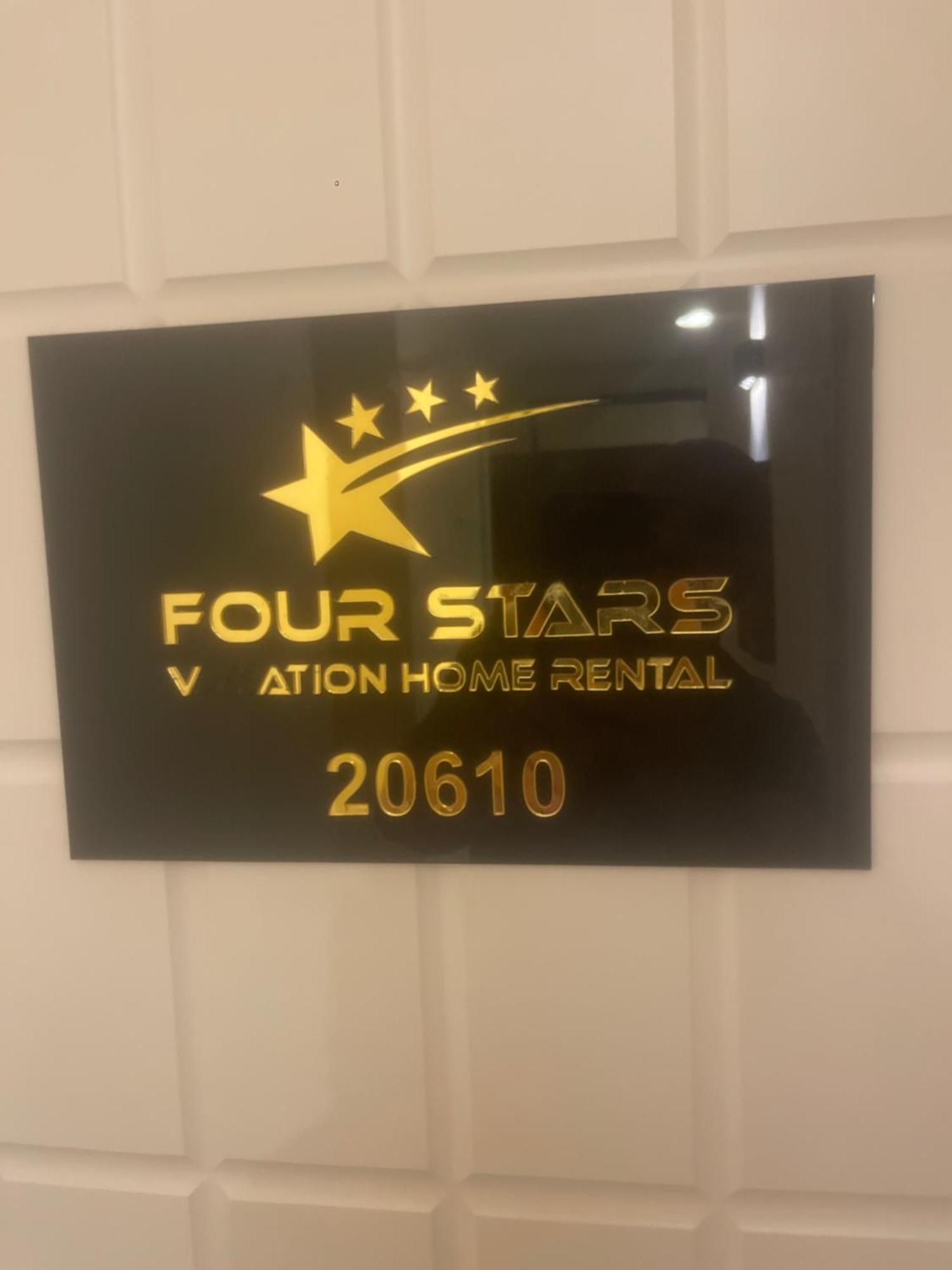 Four Stars Hostel Дубай Екстер'єр фото